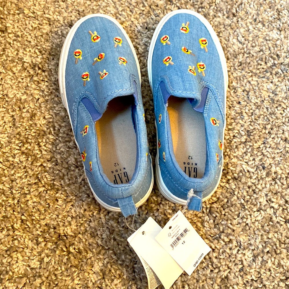Gap girls shoes